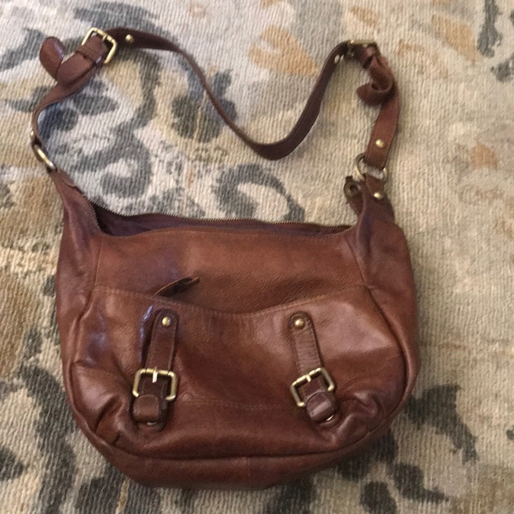 Tano leather shoulder bag